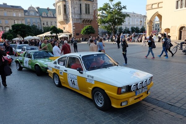 SDZLEGAL SCHINDHELM at third historical edition of the Rally of Poland